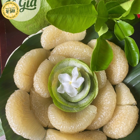 Set 6 trái bưởi Ăn Đường Lá Cam (từ 1.1kg trở lên)